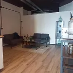 Hostel Hr
