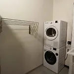Hostel Hr *