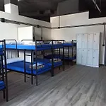 Hostel Hr *