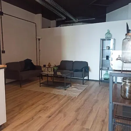 Vandrerhjem Hr