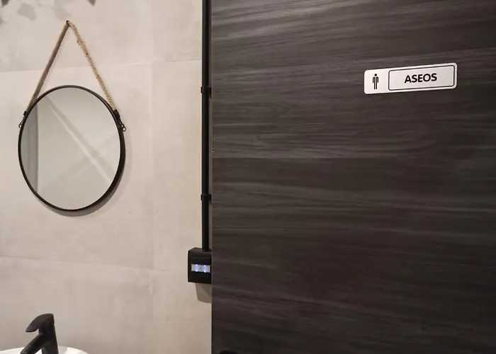 ホステル Hr サリア